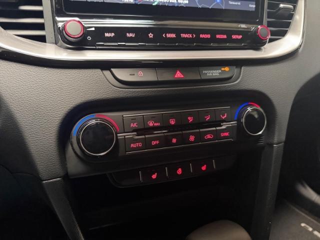 Kia Ceed_sw Sportswagon 1.5 T-GDI DCT Spirit Navi+Si