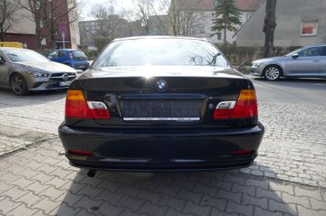 Fahrzeugabbildung BMW 318Ci