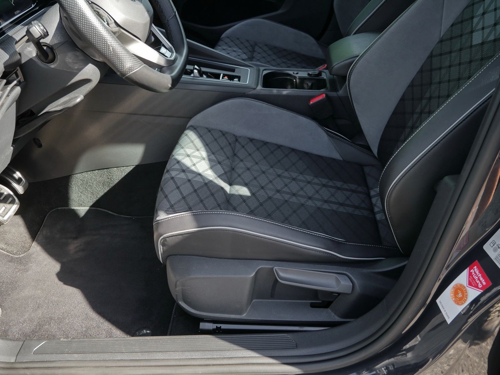 Volkswagen Golf - Bild 22