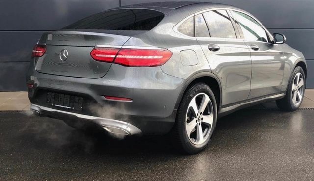 MERCEDES-BENZ GLC 300 4MATIC Coupé Exclusive