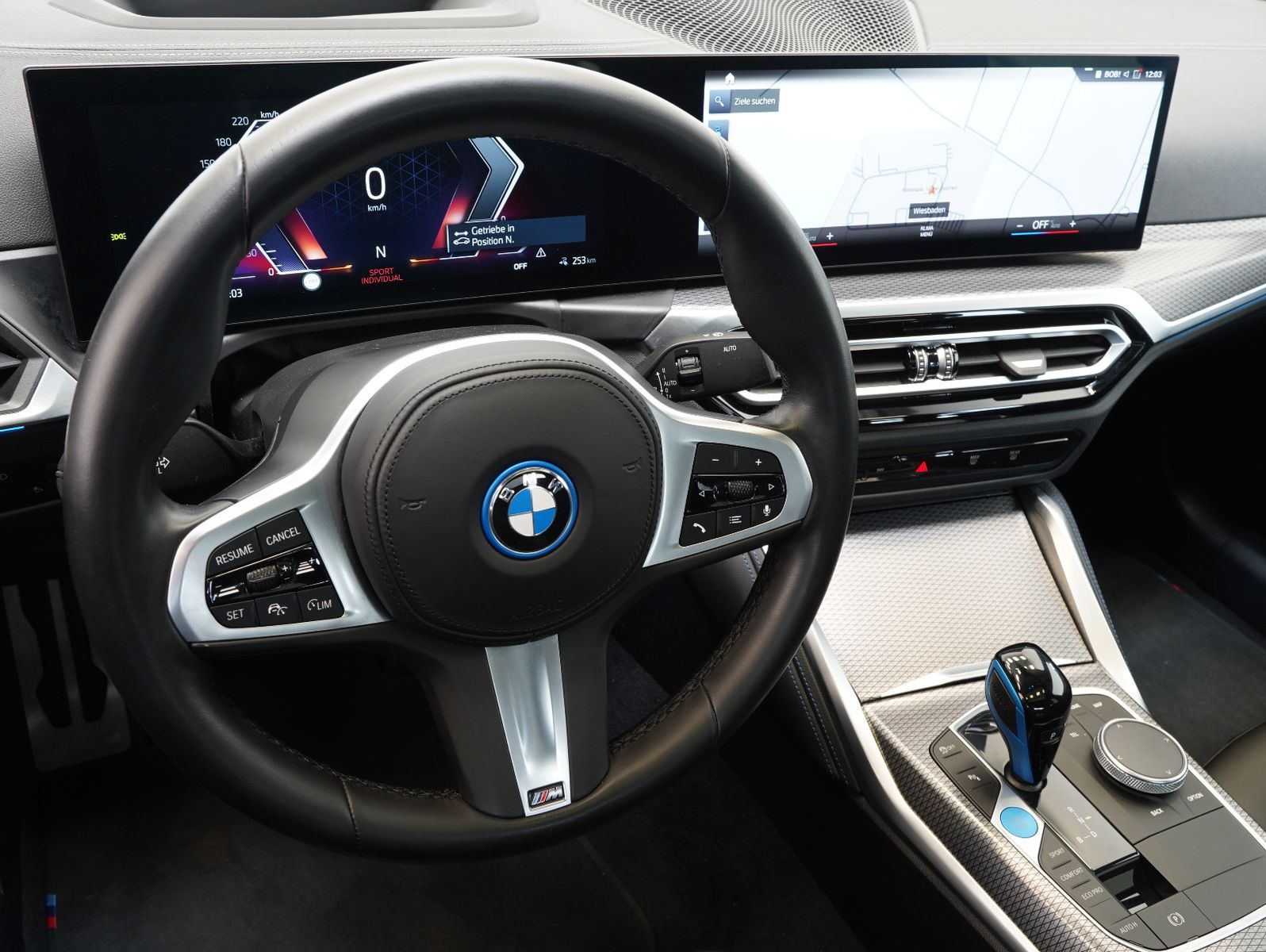 Fahrzeugabbildung BMW i4 Gran Coupe eDrive 40 M Sport SHADOW