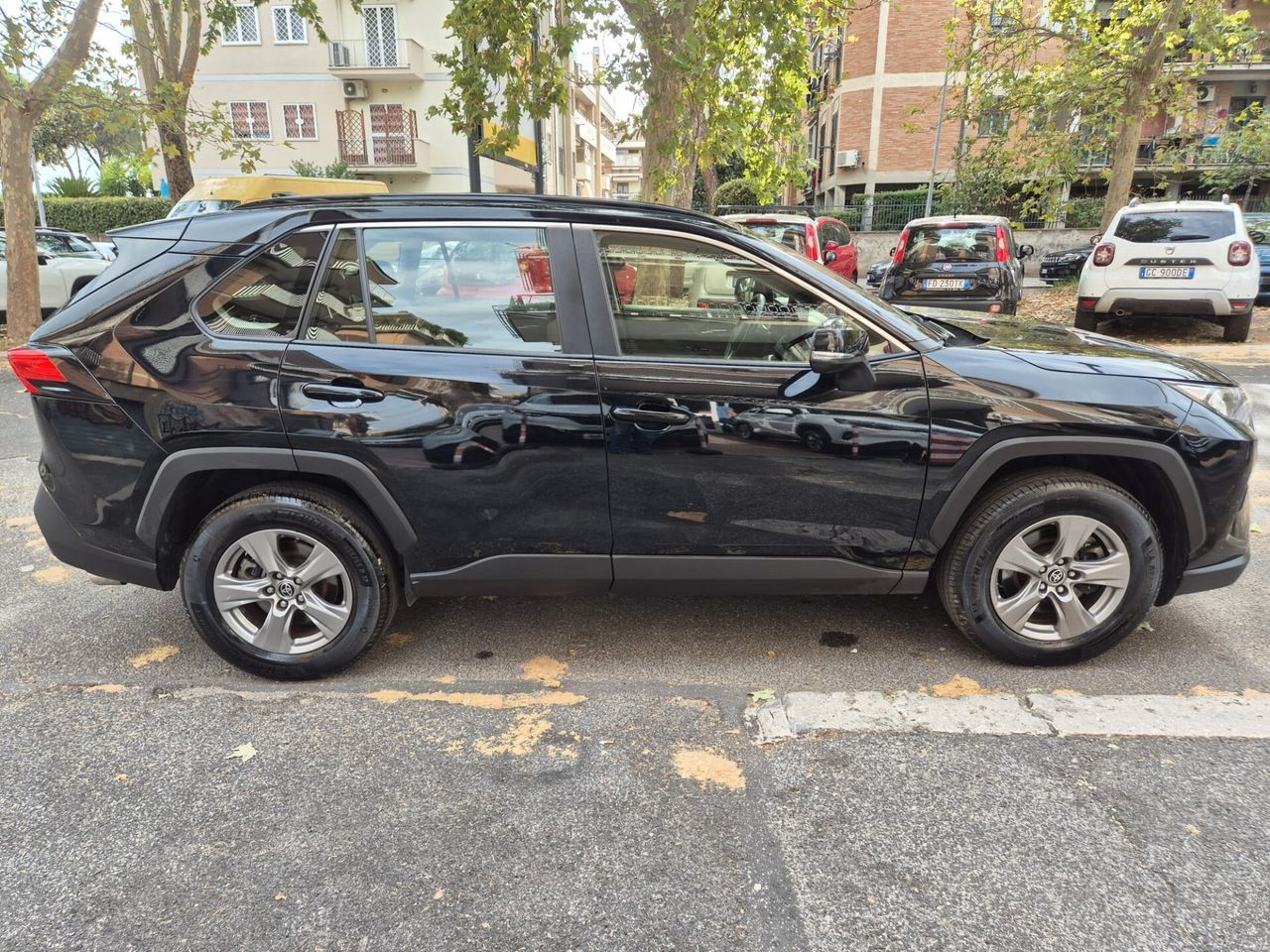 Toyota RAV 4 2.5 HV (218CV) E-CVT 2WD Business imagem 3