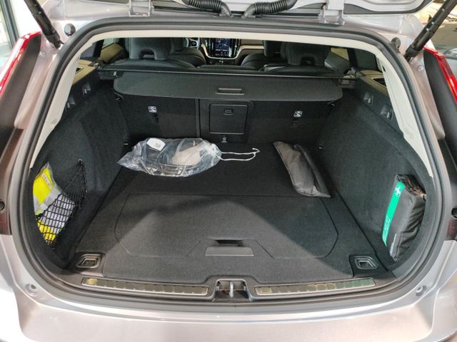 VOLVO V60 T6 (Bild 10 von Array)