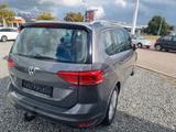 Volkswagen Touran Highline 1.4 DSG LED AHK NAVI ACC - Volkswagen Touran: Dsg