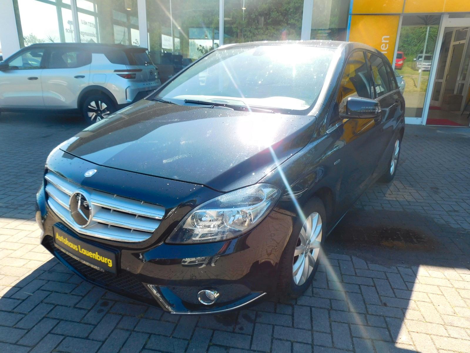 Mercedes-Benz B 180 CDI+SHZ+NAVI+APS+AHK