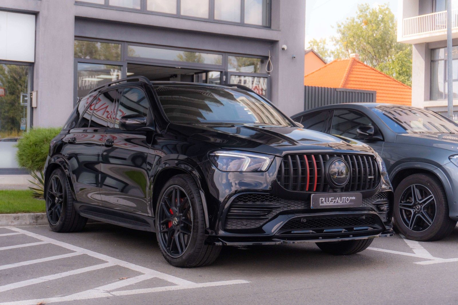 MERCEDES-BENZ GLE 53AMG_4Matic+_BrabusPak_FI Exhaust_FullBlack