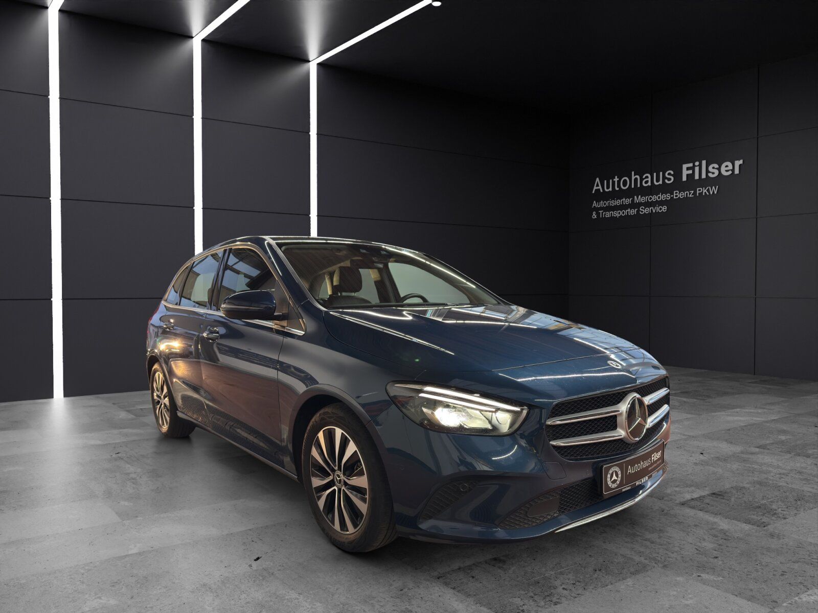 MERCEDES-BENZ B220d*Style*MBUX*Kamera*AR* Klima*Navi*Carplay*