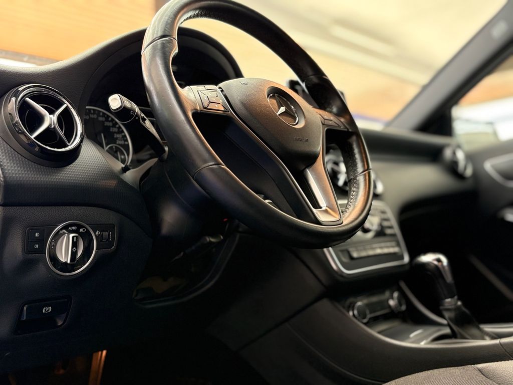 Mercedes-Benz A 180 - Bild 12