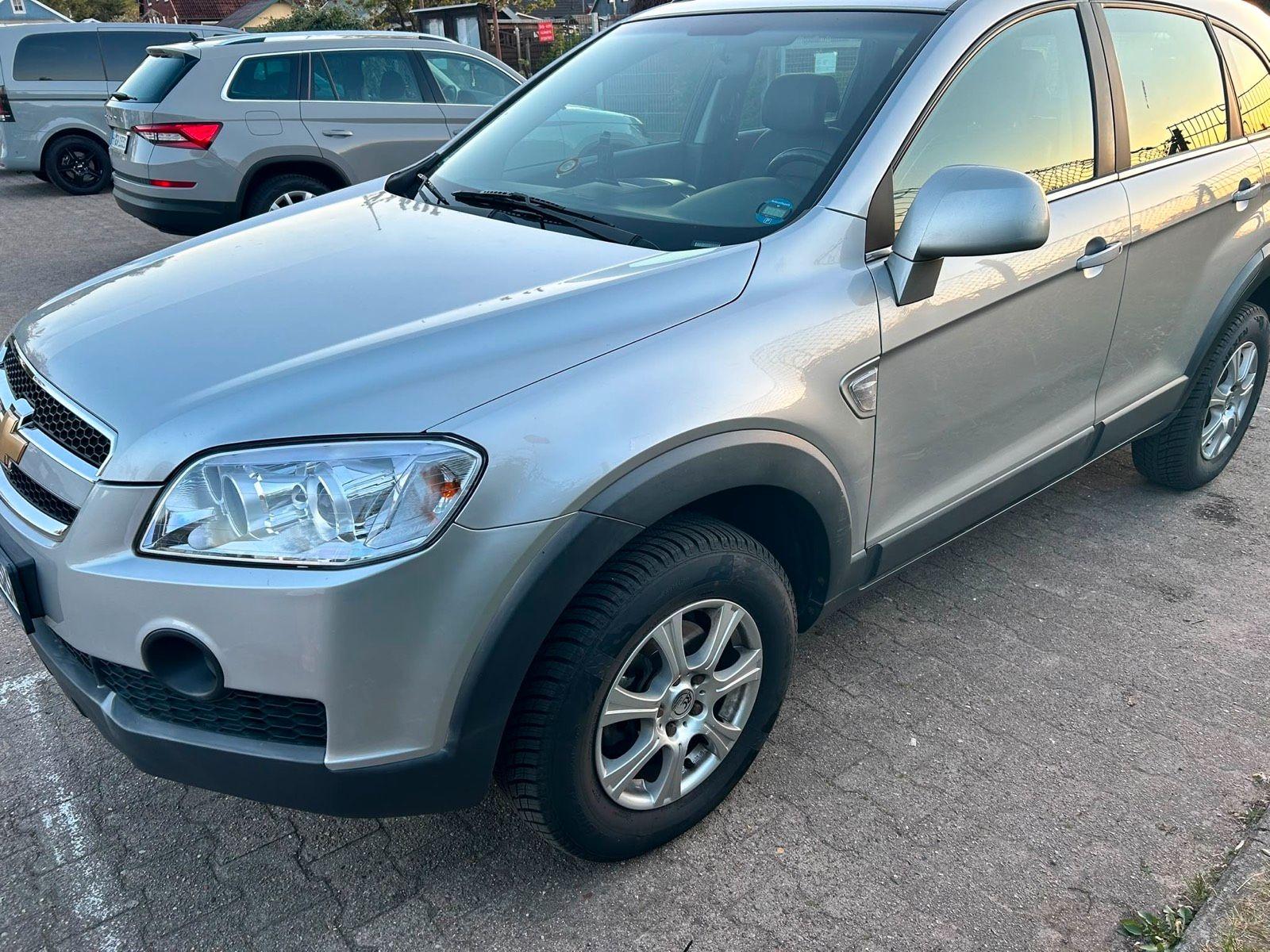 Chevrolet Captiva 2006 — engine 136 HP (100kW)