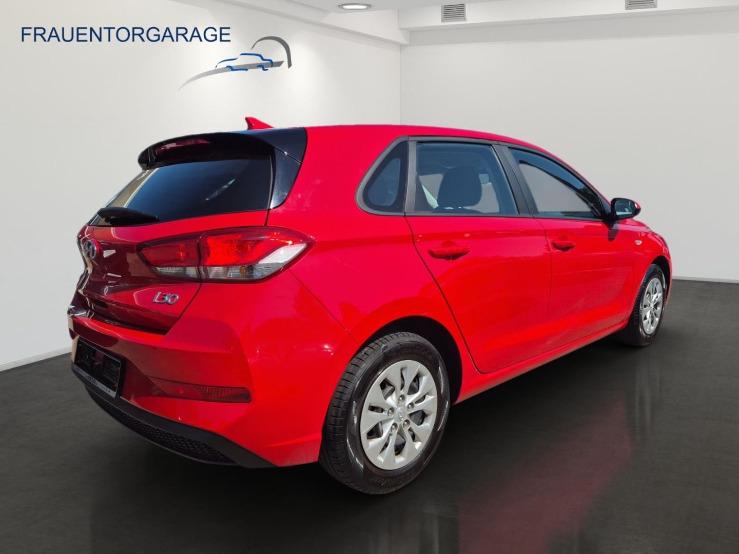 Fahrzeugabbildung Hyundai i30 Pure Apple CarPlay Android Auto DAB Spurhalt
