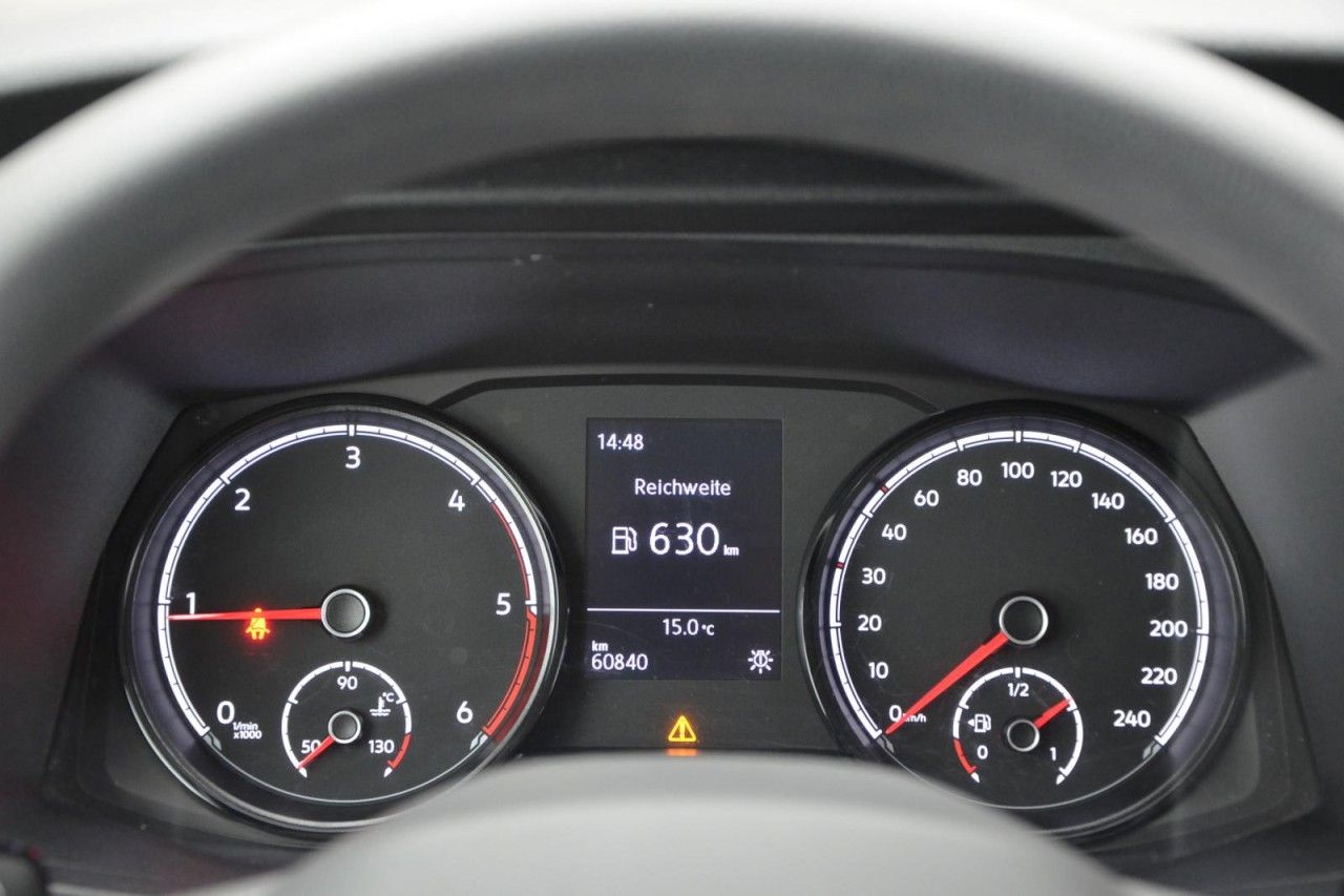 Fahrzeugabbildung Volkswagen T6.1 Transporter Kombi 2.0l TDI 81kW 5-Gang AHK