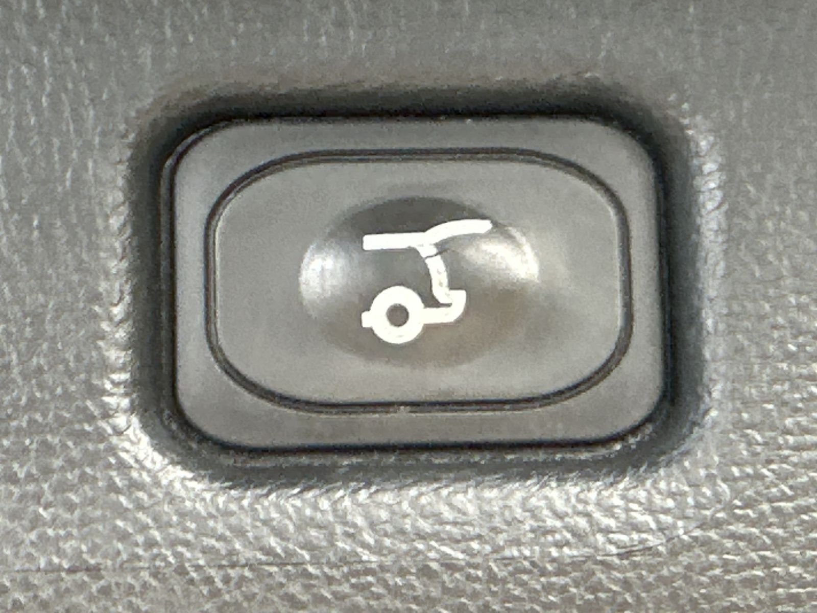 Fahrzeugabbildung Ford S-MAX 2.0 EB Aut. Titanium NAV+LED+AHK+ACC+VCOCK