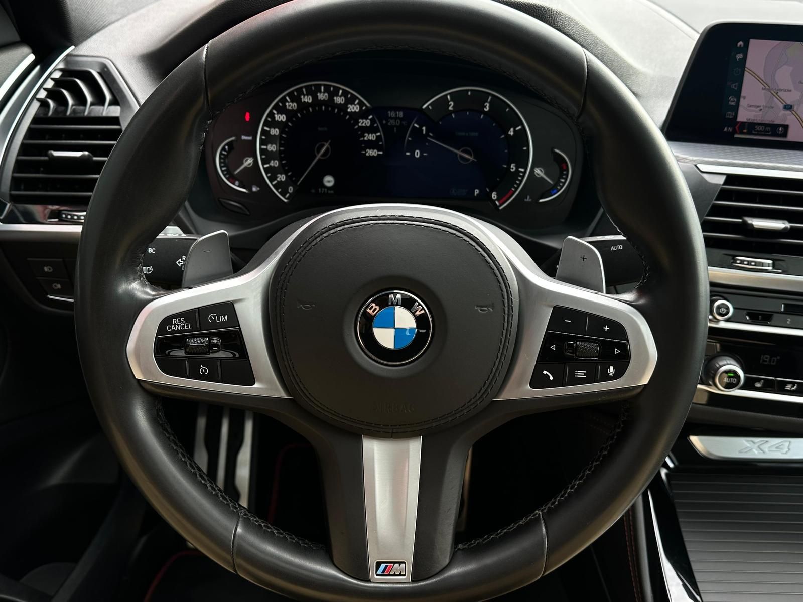 BMW X4 xDrive20d M SPORT X SHADOW LED#AHK#PANO#HUD - Image 11