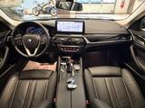 BMW 530d/HUD/Laser/Par+DrivAsPro/360°/Panor/Komf/Lux - BMW 5er Reihe: Schwarz