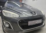 Peugeot 308 SW Allure 7-Sitzer Navi Pano Tempo SHZ PDC - gebrauchte Peugeot 308 aus dem Jahr 2013