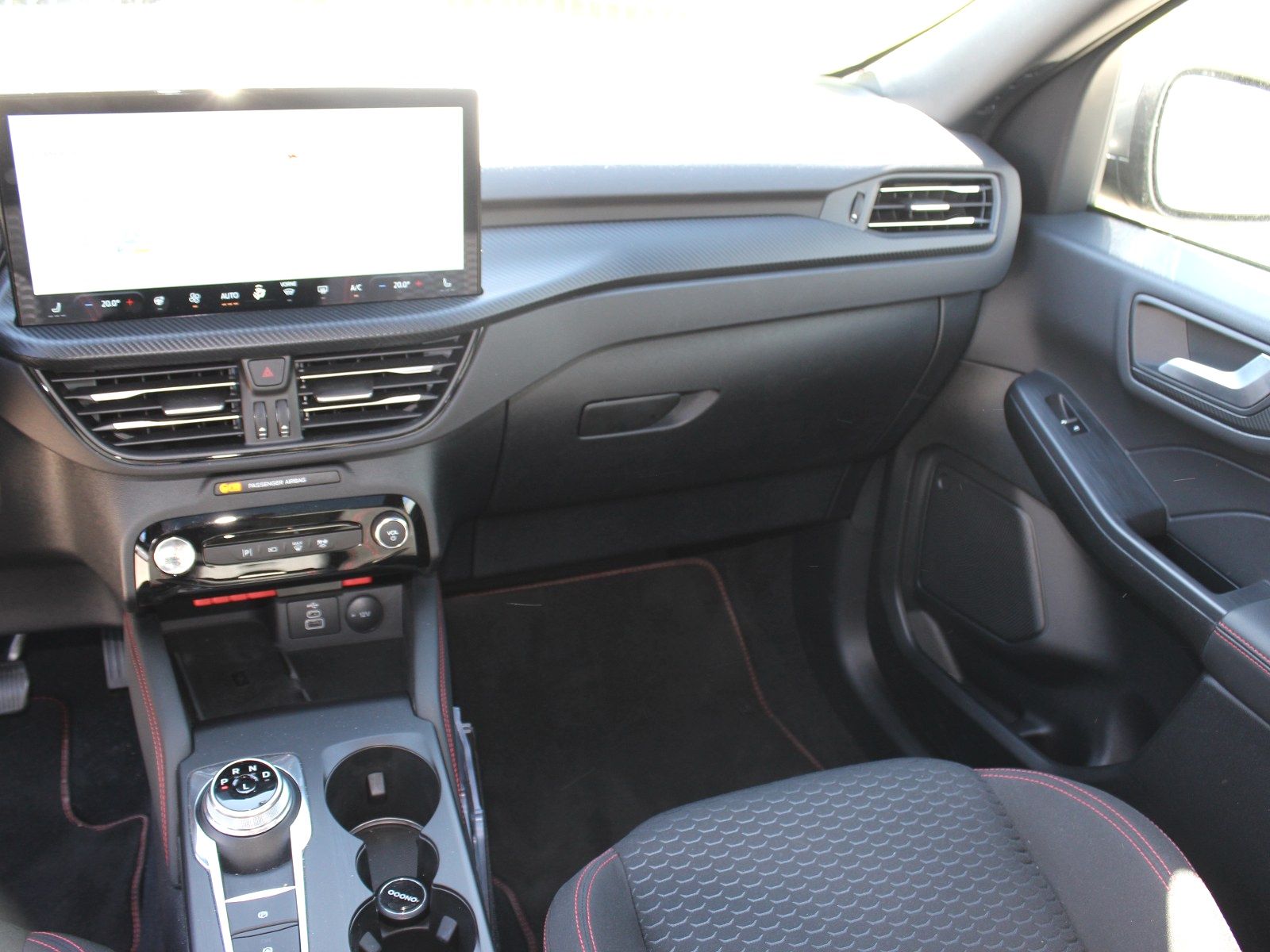 Fahrzeugabbildung Ford Kuga Plug-In Hybrid ST-Line