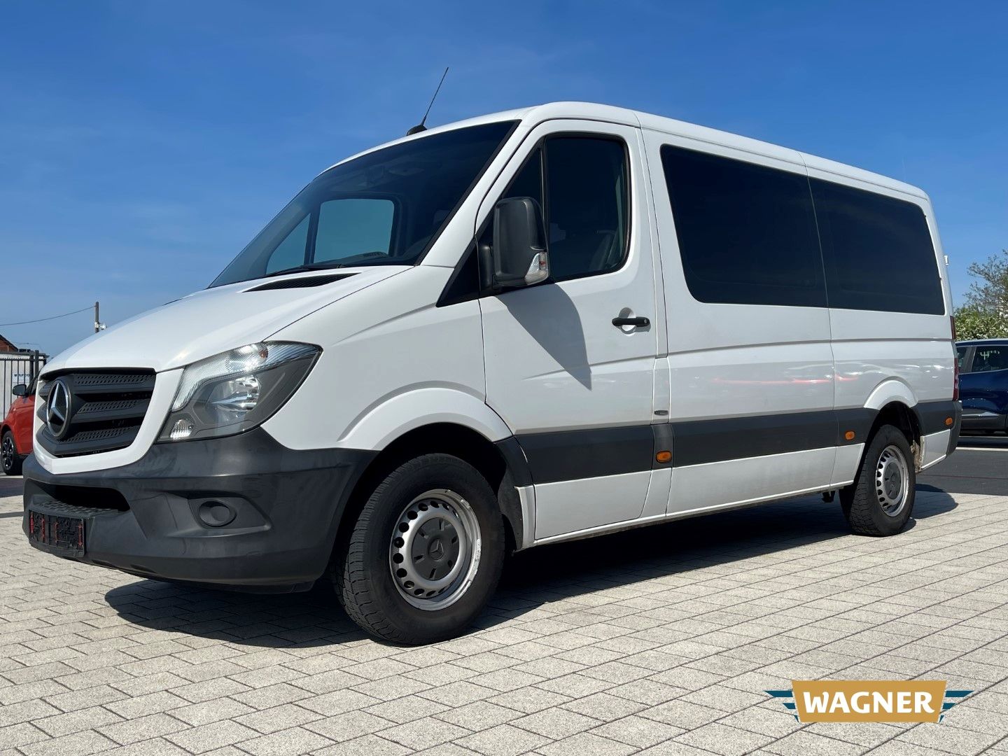Fahrzeugabbildung Mercedes-Benz Sprinter II Kombi 214 CDI Klima 9-Sitzer