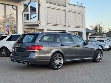 Mercedes E 220 - 9