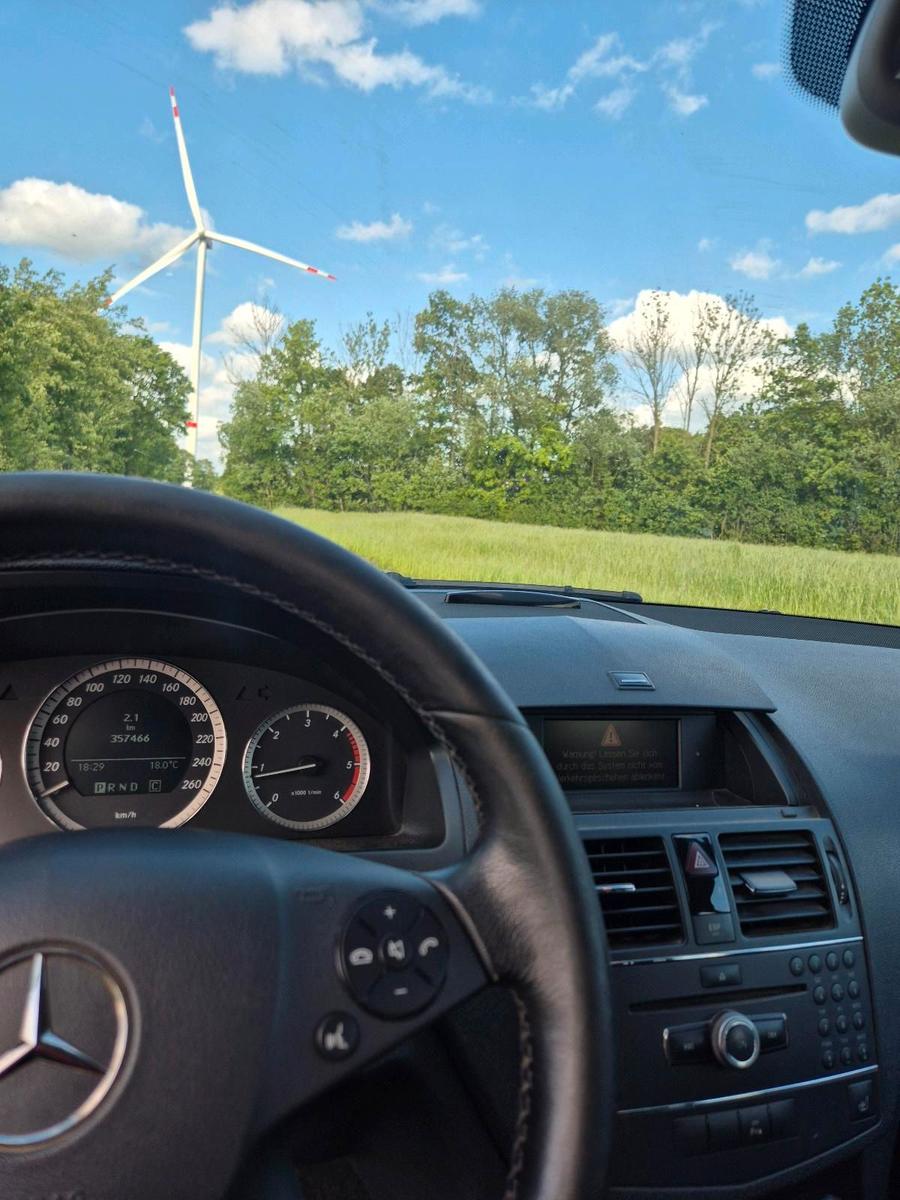 Mercedes-Benz C220 2008 — photo 10