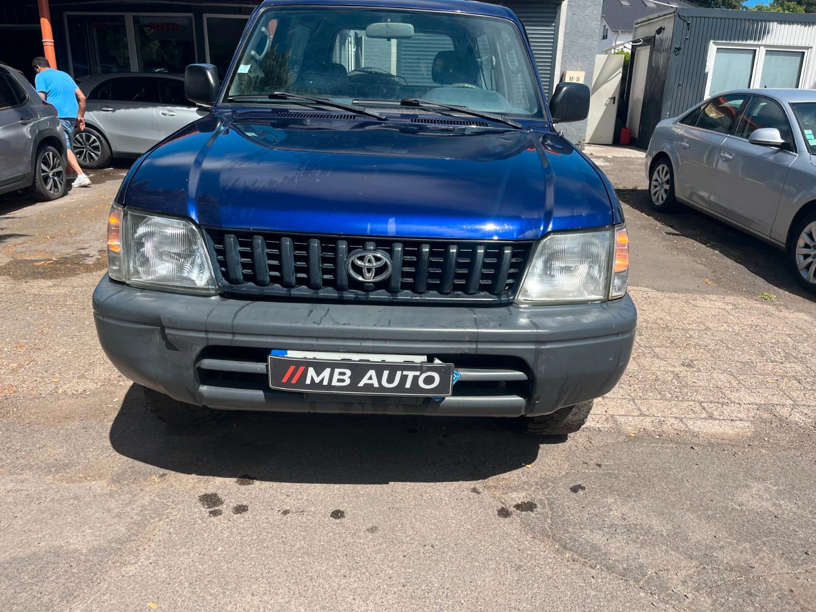 Toyota Land Cruiser 3.0 TD 92 KW SCHIEBEDACH