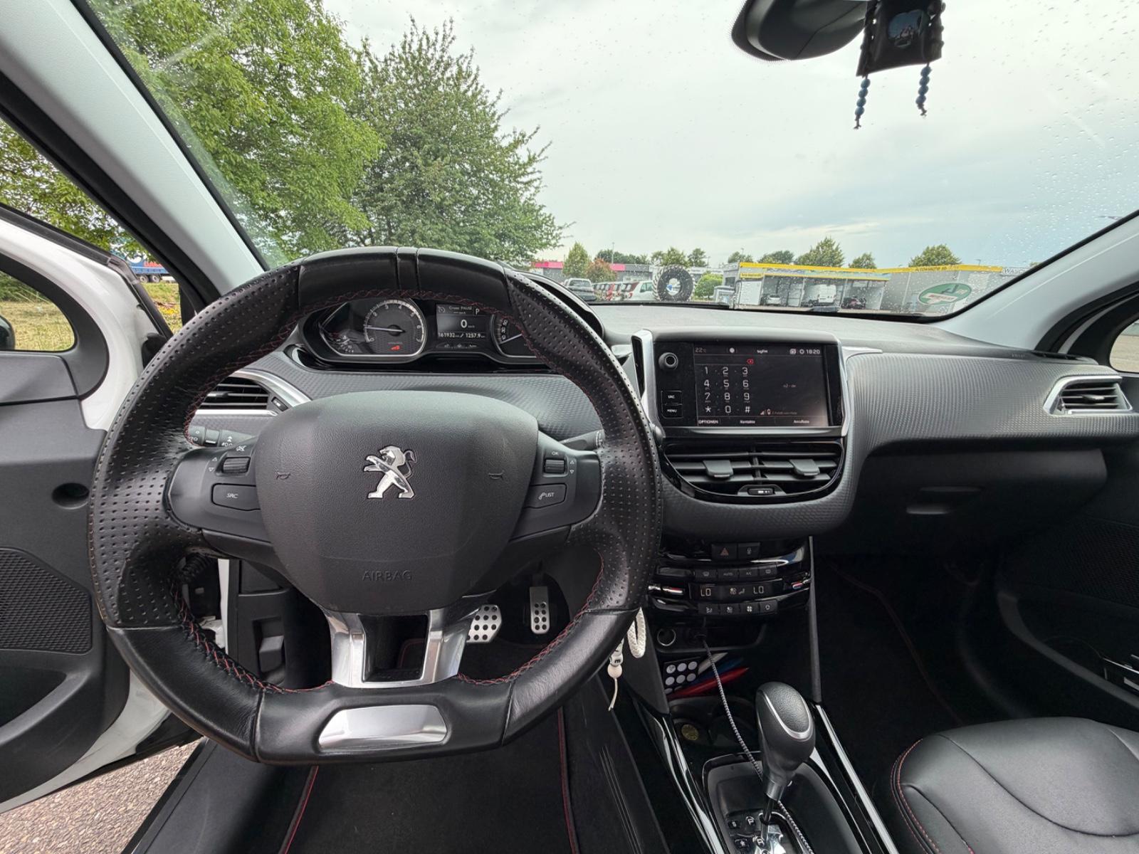 Peugeot 2008 GT-Line Edition PureTech 110 EAT6 GT-Li...
