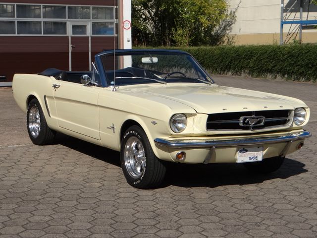 Ford Mustang Cabrio V8 ungeschweißt ~ Classic Data 2-