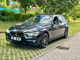 BMW 330d Touring Luxury Line sehr gute Ausstattung! - BMW 330 in Chemnitz