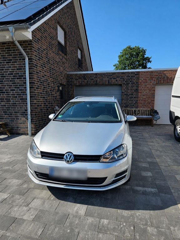 Image of Volkswagen Golf