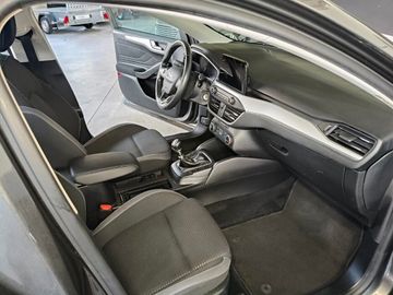 Ford Focus - 9