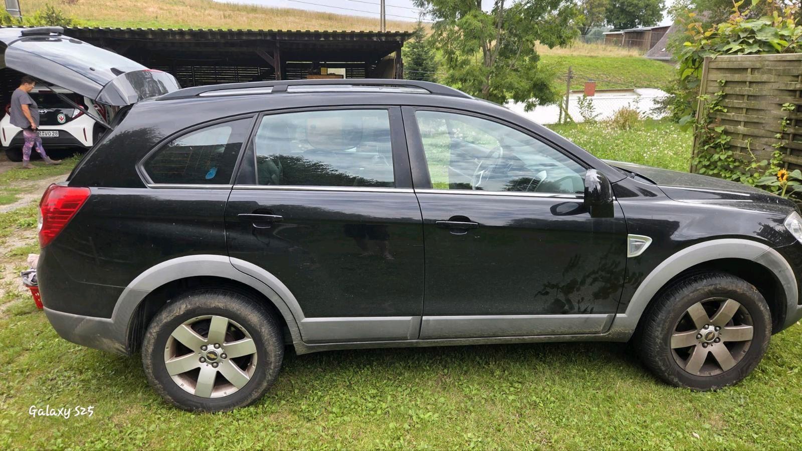 Chevrolet Captiva 2006 — rear view