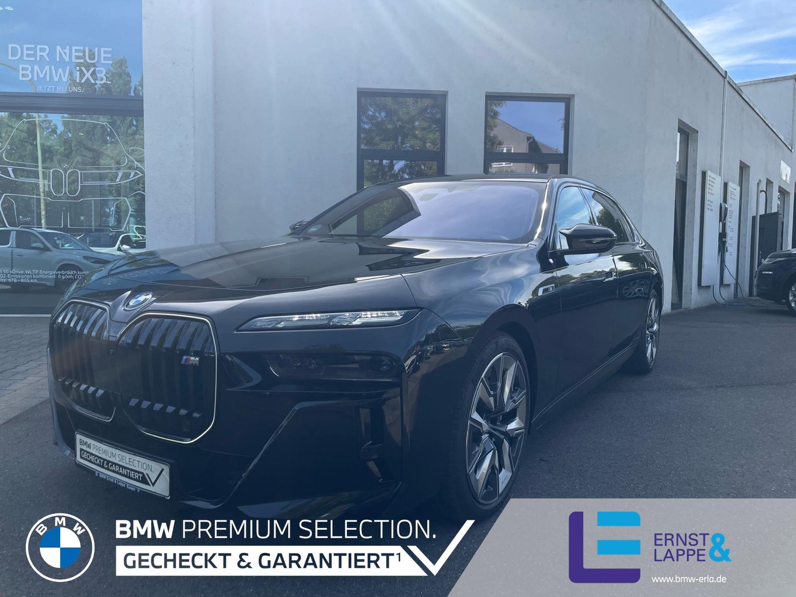 BMW i7