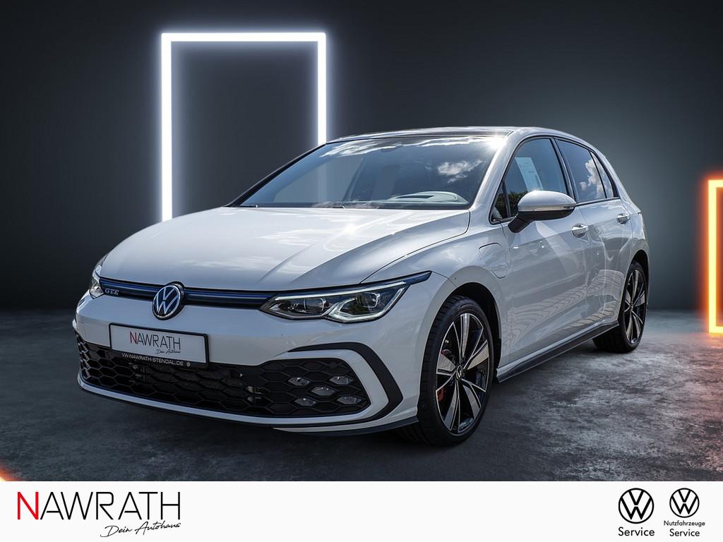 Volkswagen Golf VIII GTE 1.4 TSI eHybrid PANO MATRIX-LED