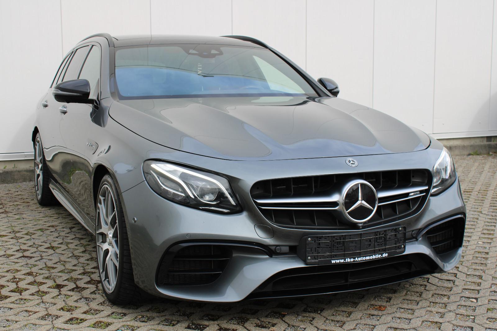Mercedes-Benz E 63s AMG Biturbo Pano