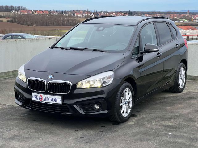 BMW 218 218d Active Tourer Aut. Navi 1Hand AHK PDC