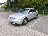 Opel Vectra 2.2 16V Comfort - Opel Vectra mit Benzin-Antrieb: Limousine, C Comfort