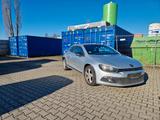Volkswagen Scirocco 2.0 TSI DSG Standard - silberne Volkswagen Scirocco