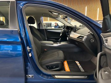 BMW 530 e Touring xDrive *Virtual Cockpit*AHK*LED*BT