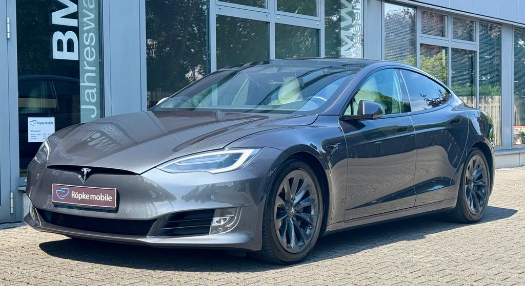Image of Tesla Model S