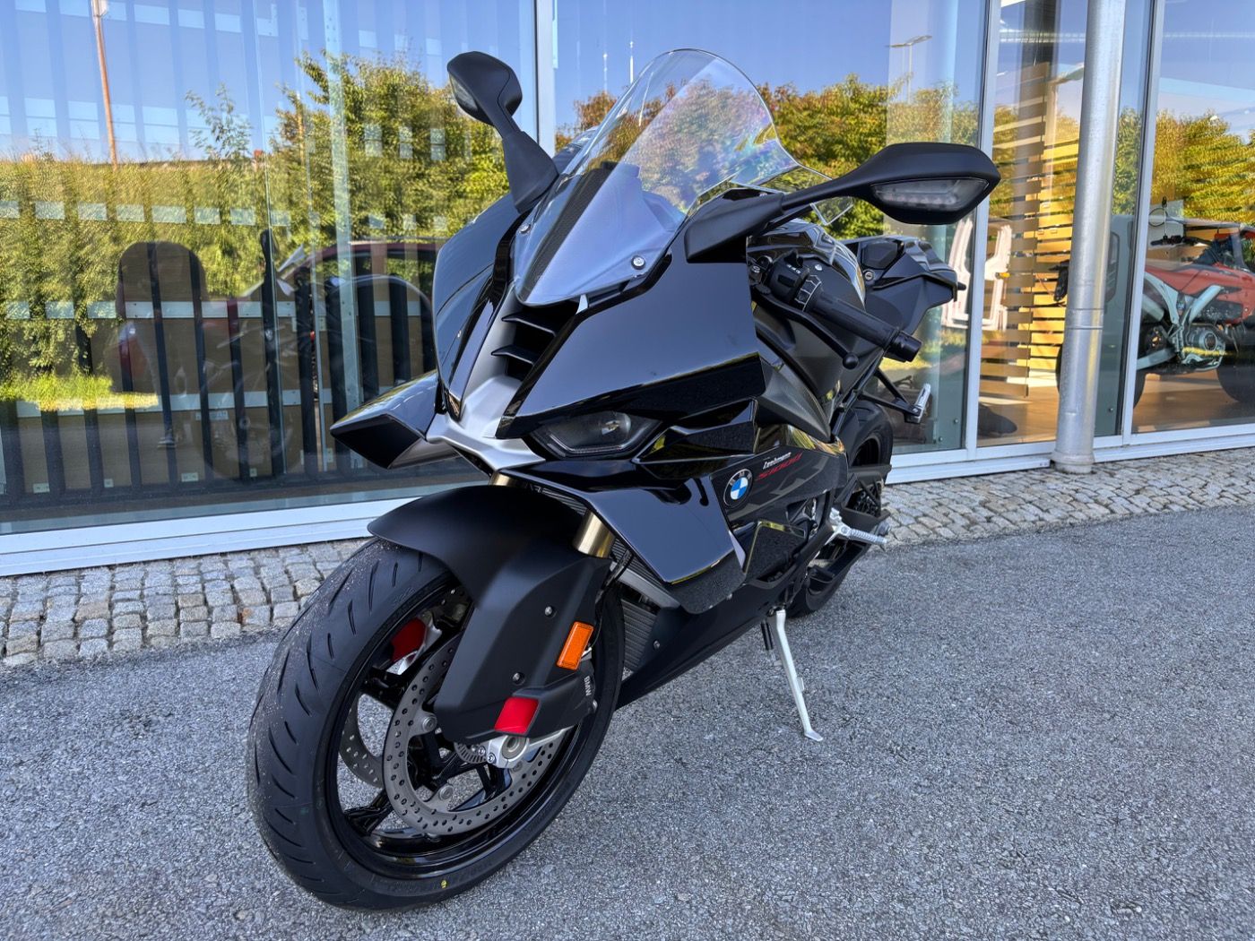 Fahrzeugabbildung BMW S 1000 RR Race- und Dynamikpaket