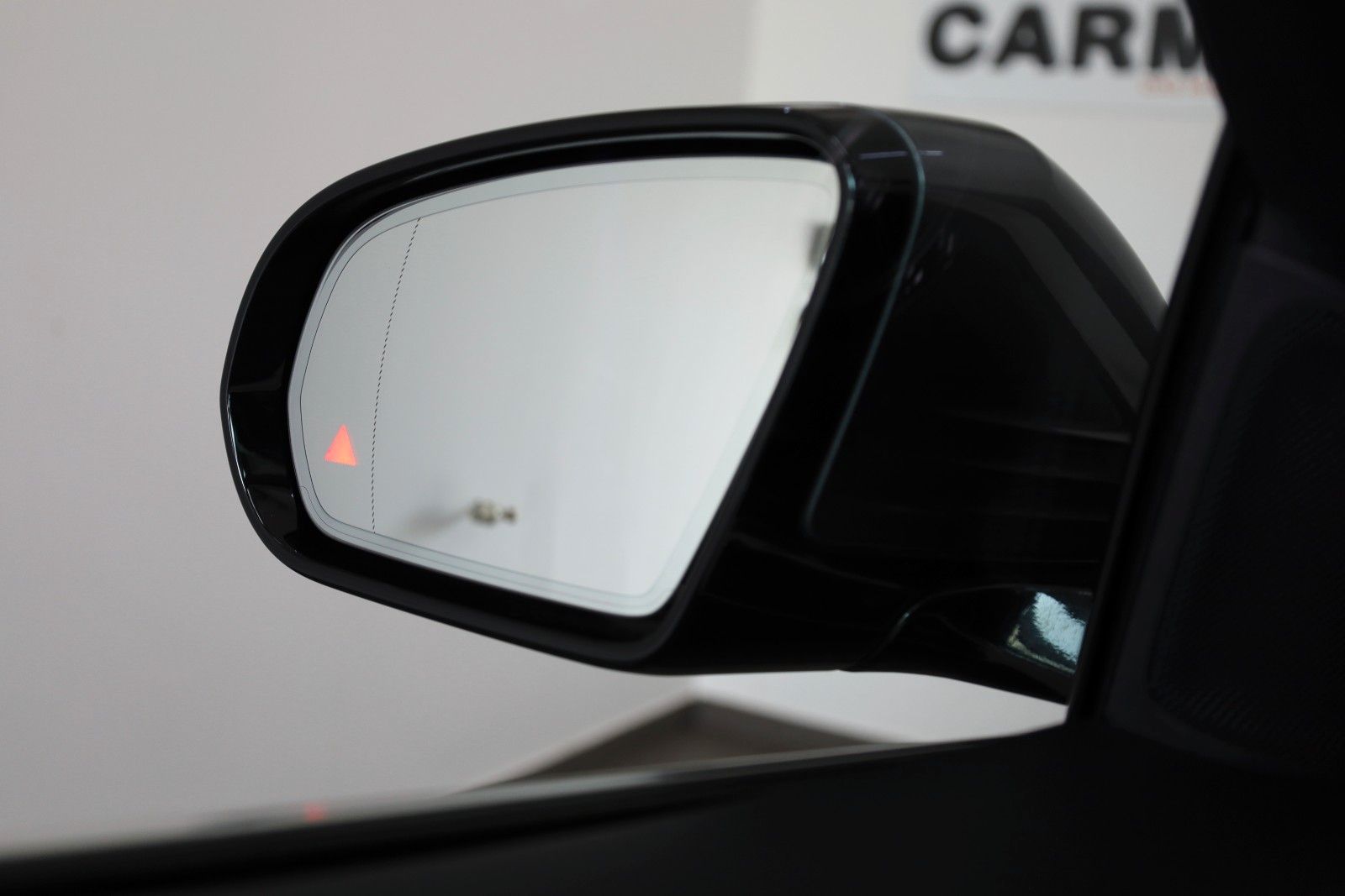Fahrzeugabbildung Mercedes-Benz E 300de 4M T Avantgarde Leder,Navi,LED,PanoDach