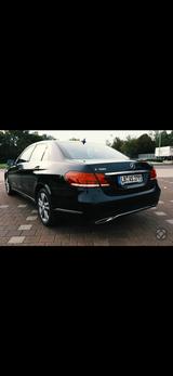 Mercedes-Benz E 300 BlueTEC T AVANTGARDE AVANTGARDE - Mercedes-Benz E 300: Kombi