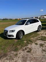 Audi SQ5 3.0 TDI competition 326 PS PANO/B&O/ - weiße Audi SQ5