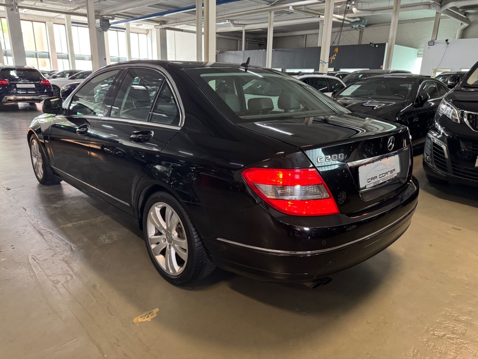 Fahrzeugabbildung Mercedes-Benz C 200 CDI AVANTGARDE AHK SHZ LEDER PTS TÜV NEU