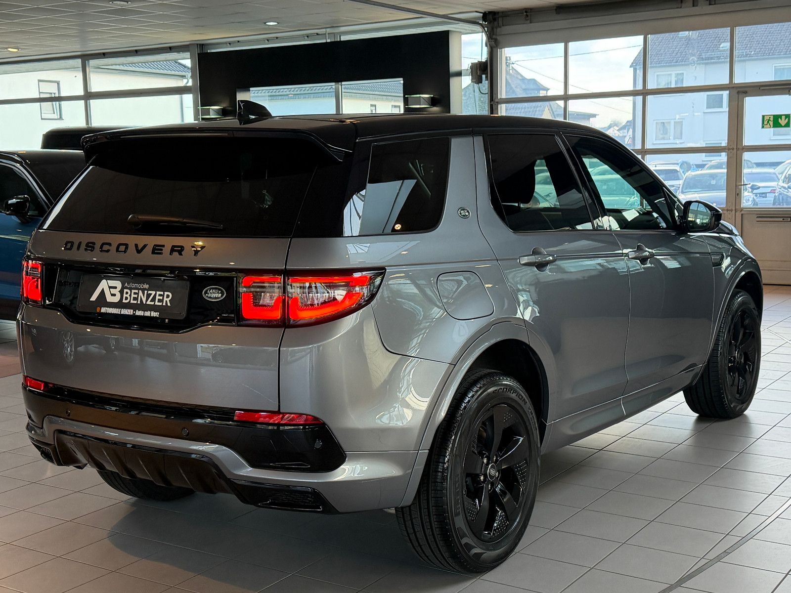 Fahrzeugabbildung Land Rover Discovery Sport R-Dynamic S AWD/LEDER/KAMERA/ACC