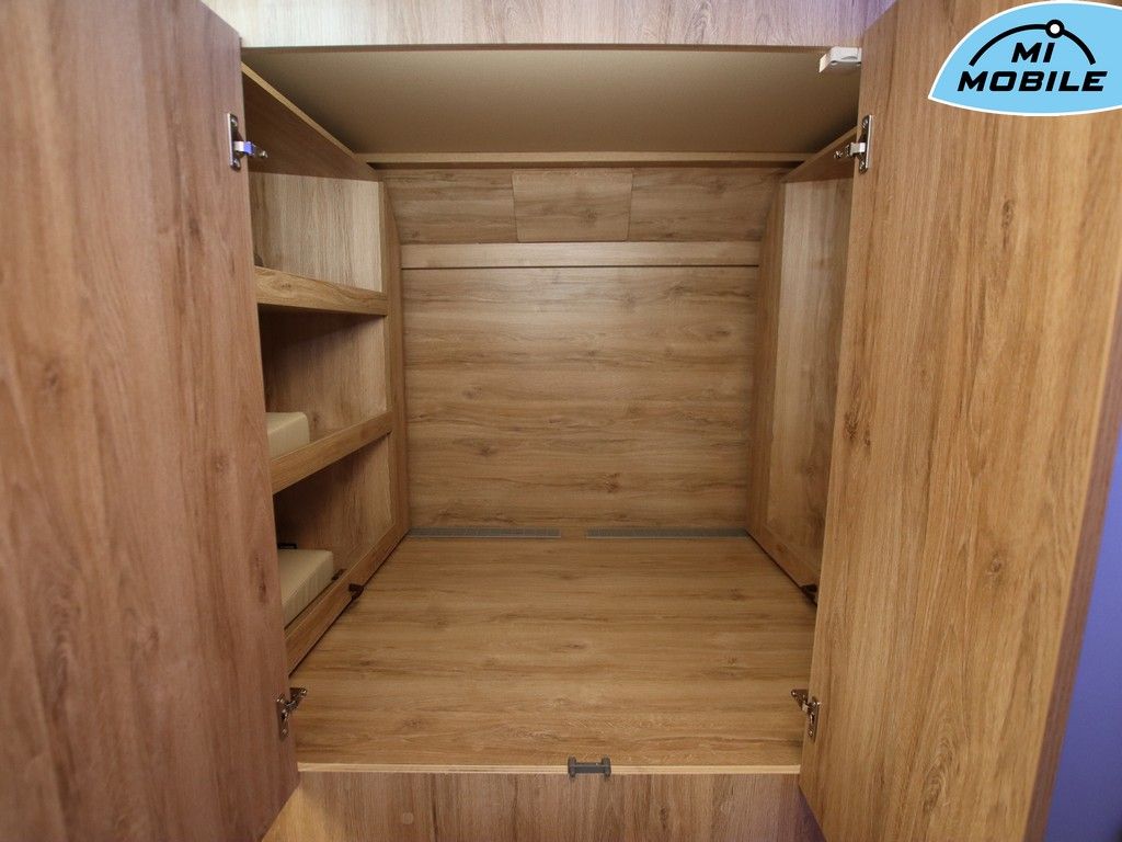 Fahrzeugabbildung Eura Mobil Integra Line 695 LF *Black Friday Deal*