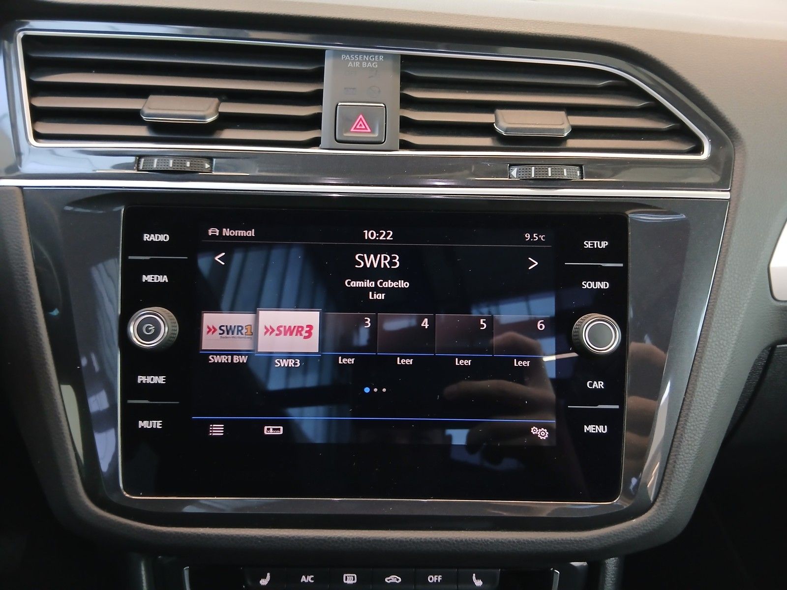 Fahrzeugabbildung Volkswagen Tiguan 4 Motion Comfortline +AHK + Light-Assist