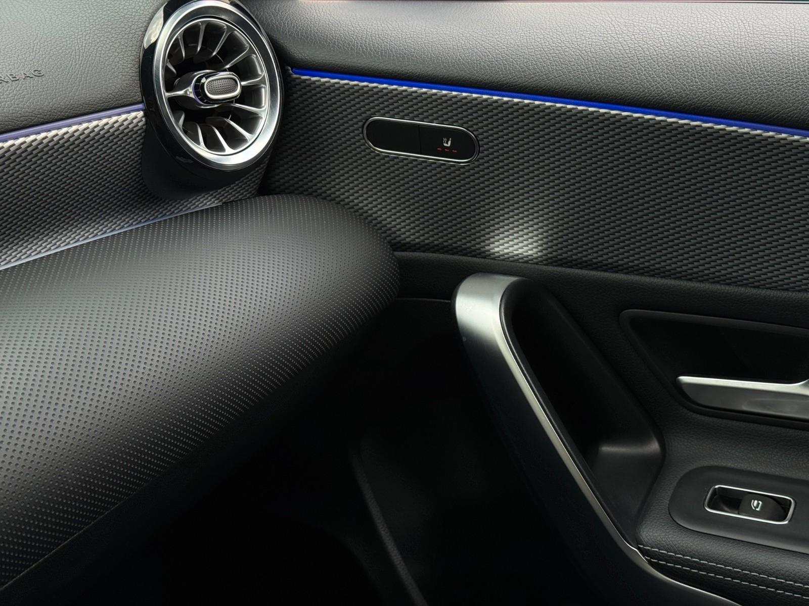 Mercedes-Benz A 250 e Progressive Night MultiBeam|Wide|DISTR.