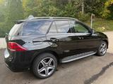 Mercedes-Benz GLE 400 4MATIC - - Mercedes GLE 400 mit Schiebedach