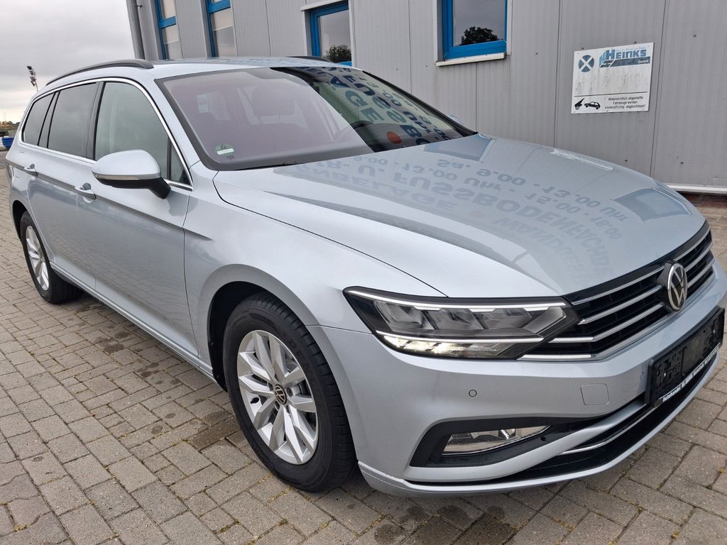 Image of Volkswagen Passat Variant