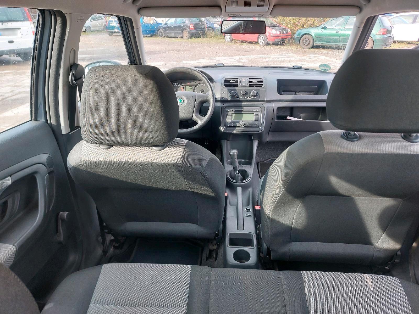 Skoda Fabia 2009 — photo 5